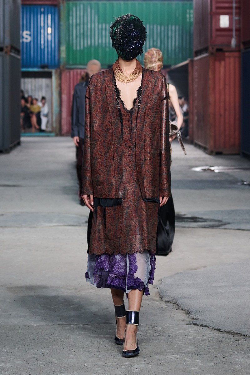 Glenn Martens continúa con su avant-garde para Margiela