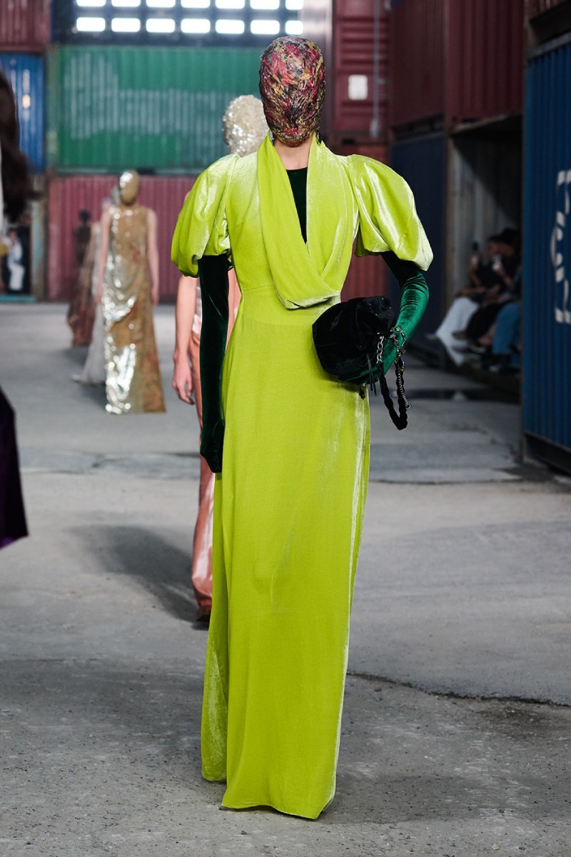 Glenn Martens continúa con su avant-garde para Margiela