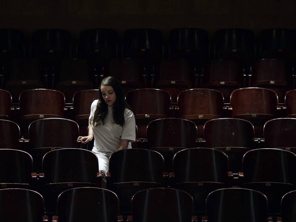 Malibu convierte la vanidad en una experiencia sonora