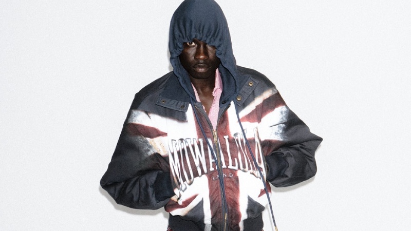 Mowalola enfrenta a Londres y a Nueva York en su nuevo drop