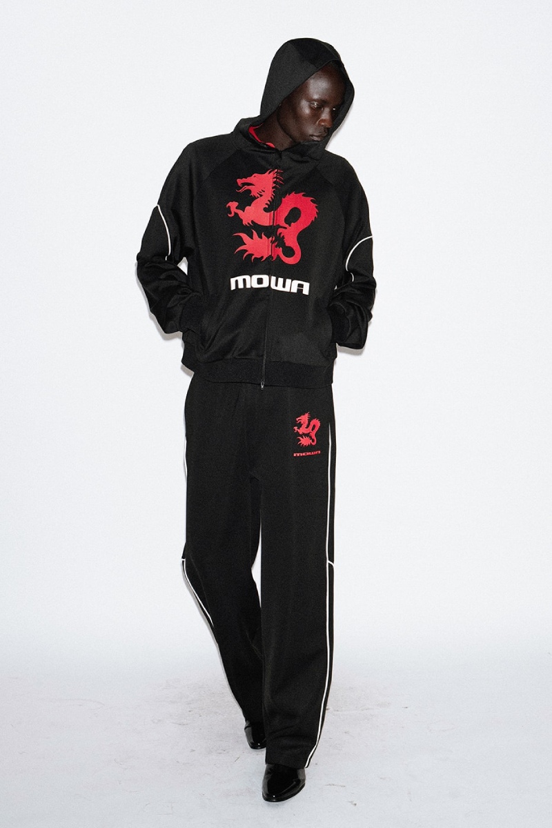 Mowalola enfrenta a Londres y a Nueva York en su nuevo drop