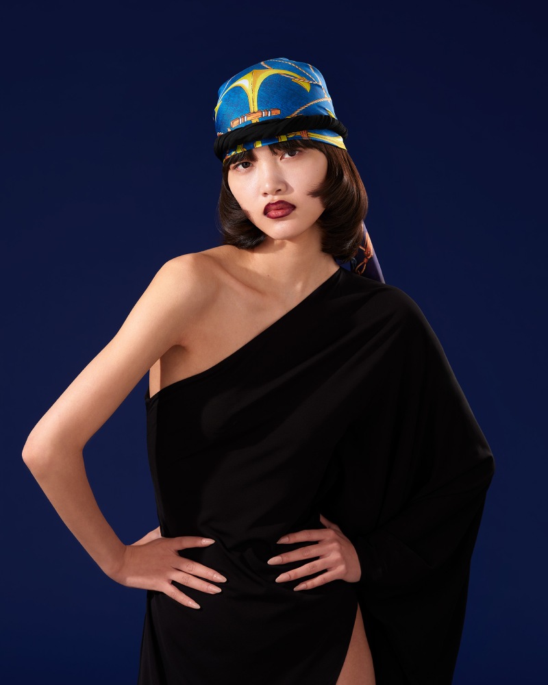 Gucci revive sus pañuelos de seda más icónicos para 2026