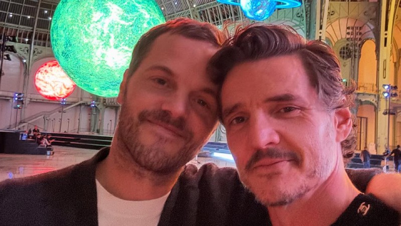 Pedro Pascal tenía que ser el hombre Chanel de Blazy