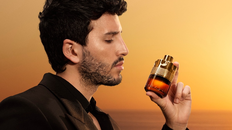 Azzaro diseña un perfume tan intenso como Sebastián Yatra