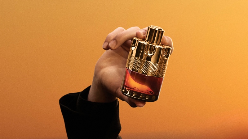 Azzaro diseña un perfume tan intenso como Sebastián Yatra