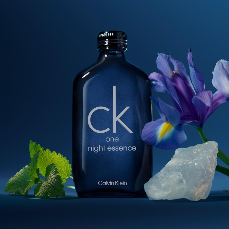Calvin Klein, a partir de CK One, diseña un aroma cálido