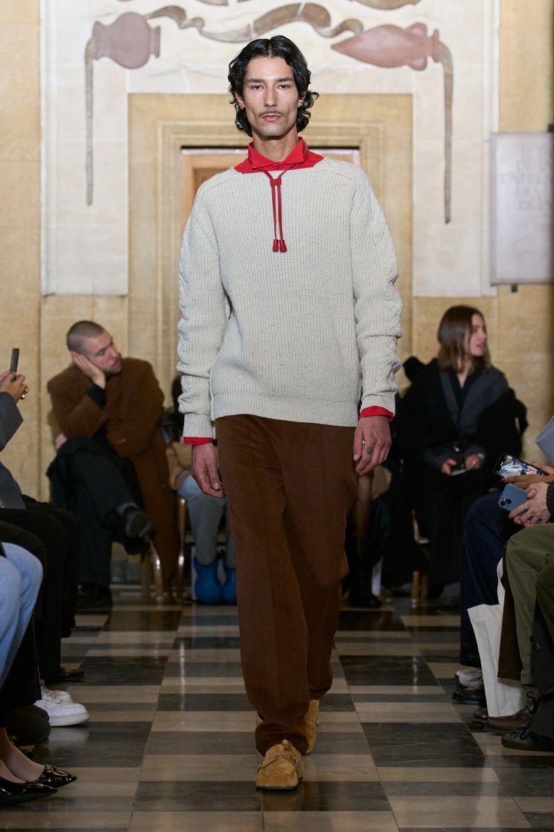 Sonia Carrasco redefine la sastrería emocional con rigor