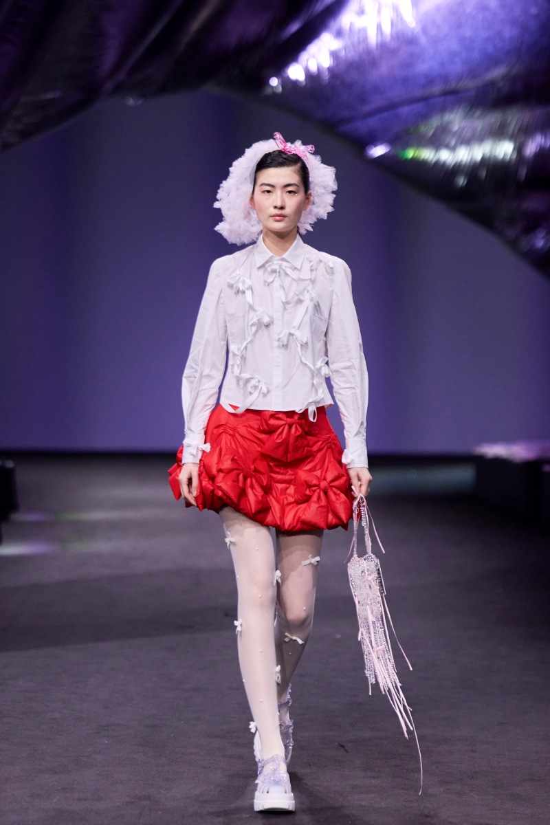 Si te gusta lo etéreo y romántico, necesitas a Susan Fang