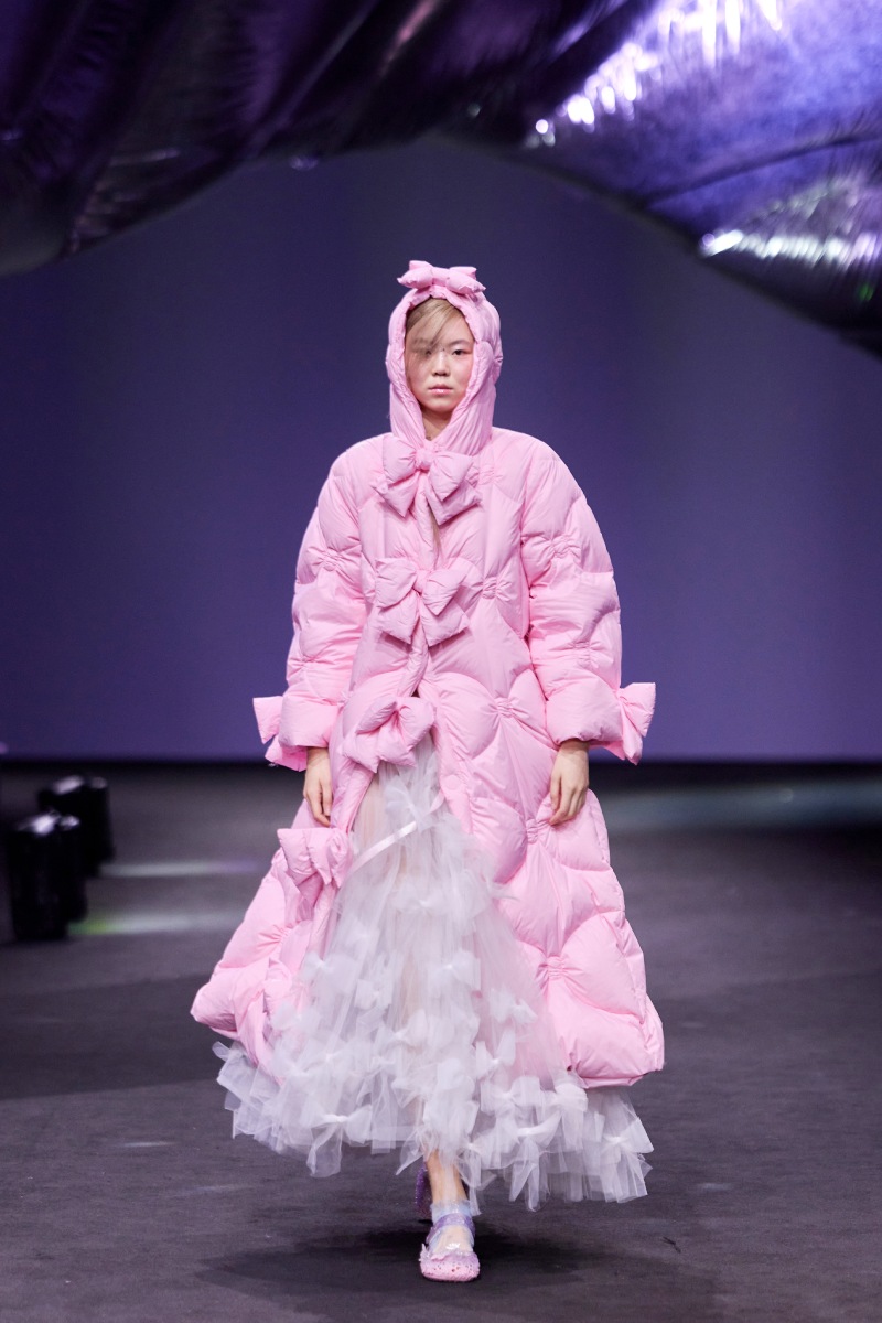 Si te gusta lo etéreo y romántico, necesitas a Susan Fang