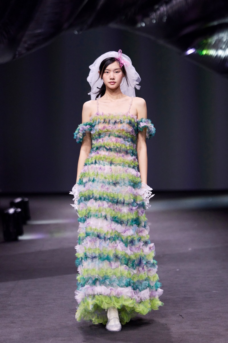 Si te gusta lo etéreo y romántico, necesitas a Susan Fang