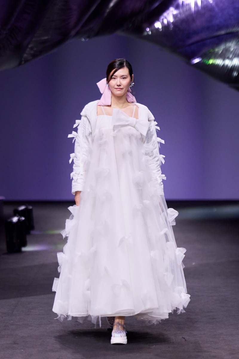 Si te gusta lo etéreo y romántico, necesitas a Susan Fang