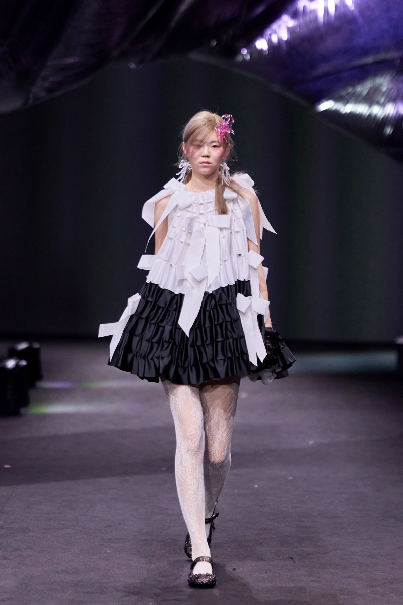 Si te gusta lo etéreo y romántico, necesitas a Susan Fang