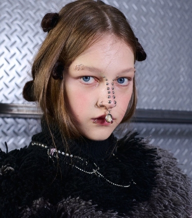El maquillaje de 2026 lo sacamos de 080 Barcelona Fashion