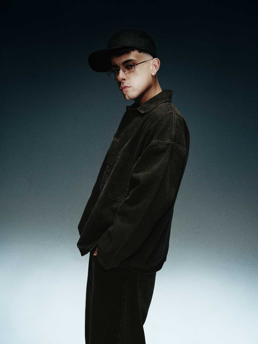 Trueno anuncia su nuevo álbum Turr4zo y conquista Londres