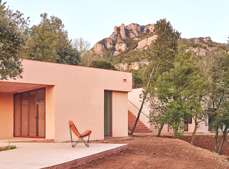 Twobo crea Casa Sota la Mola, integrada en Matadepera