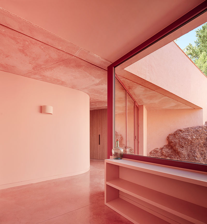 Twobo crea Casa Sota la Mola, integrada en Matadepera