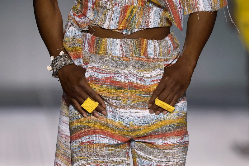 XV Strange en 080 Barcelona Fashion diseña autoexpresión