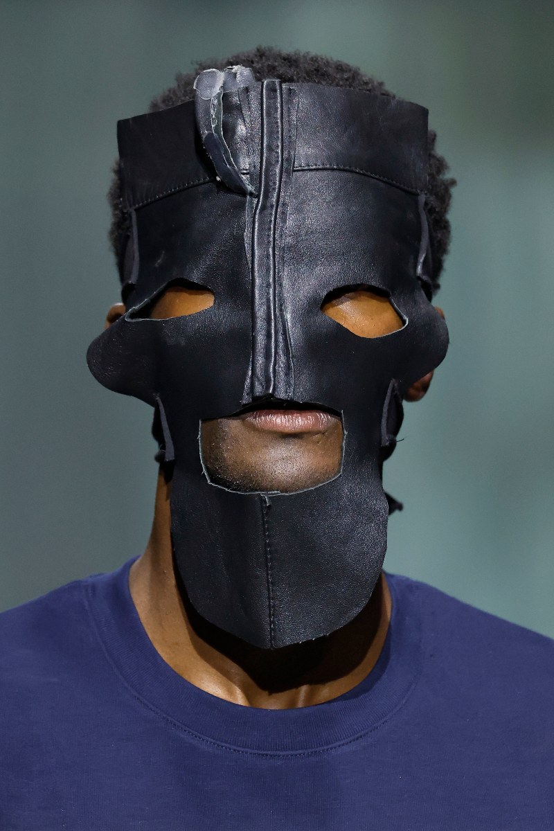 XV Strange en 080 Barcelona Fashion diseña autoexpresión