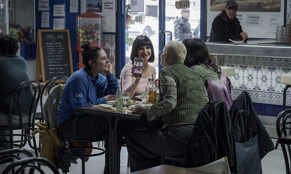 Yo Siempre A Veces: El retrato incómodo de una generación