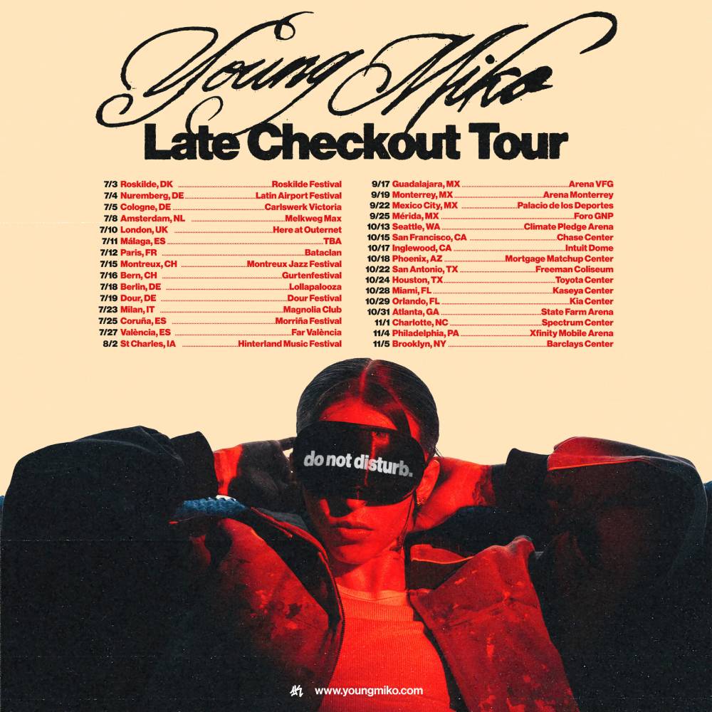 Young Miko hace late check out en su nueva gira mundial