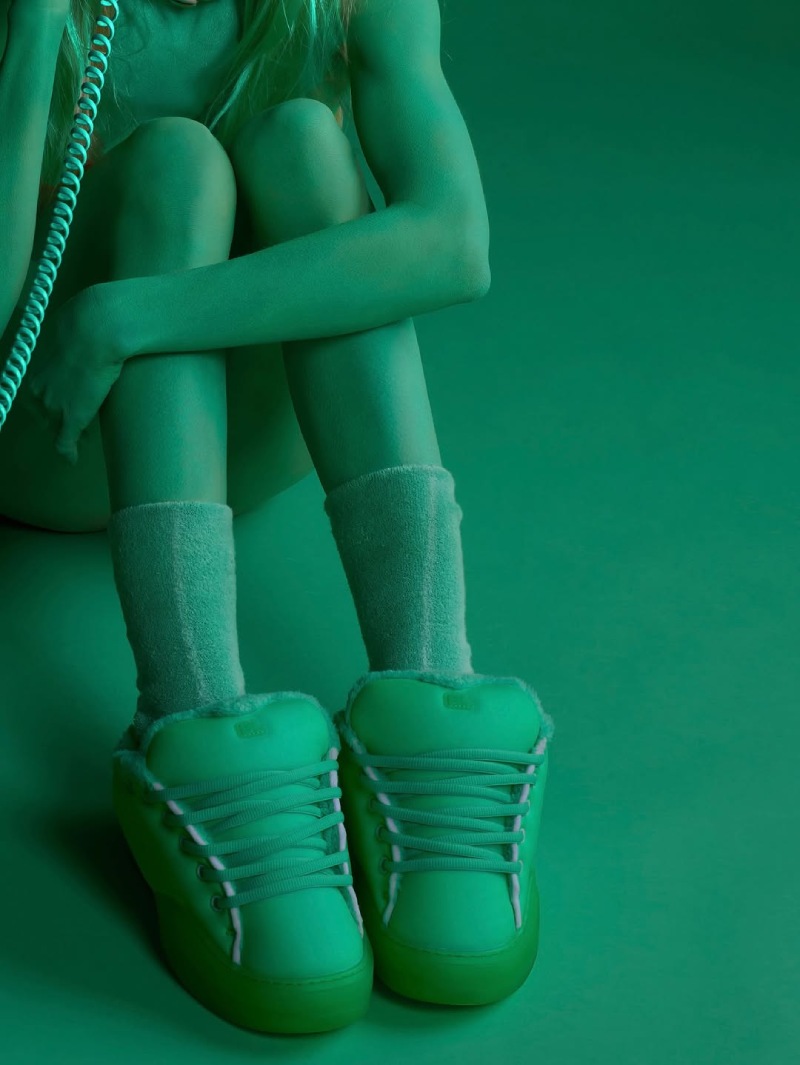 ERL pinta de verde eléctrico sus zapas de inspiración Y2K