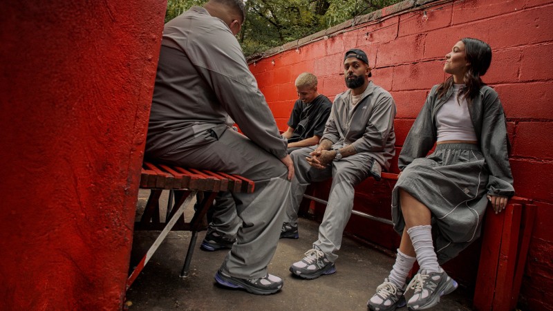 Queremos las New Balance que lleva Eladio Carrión