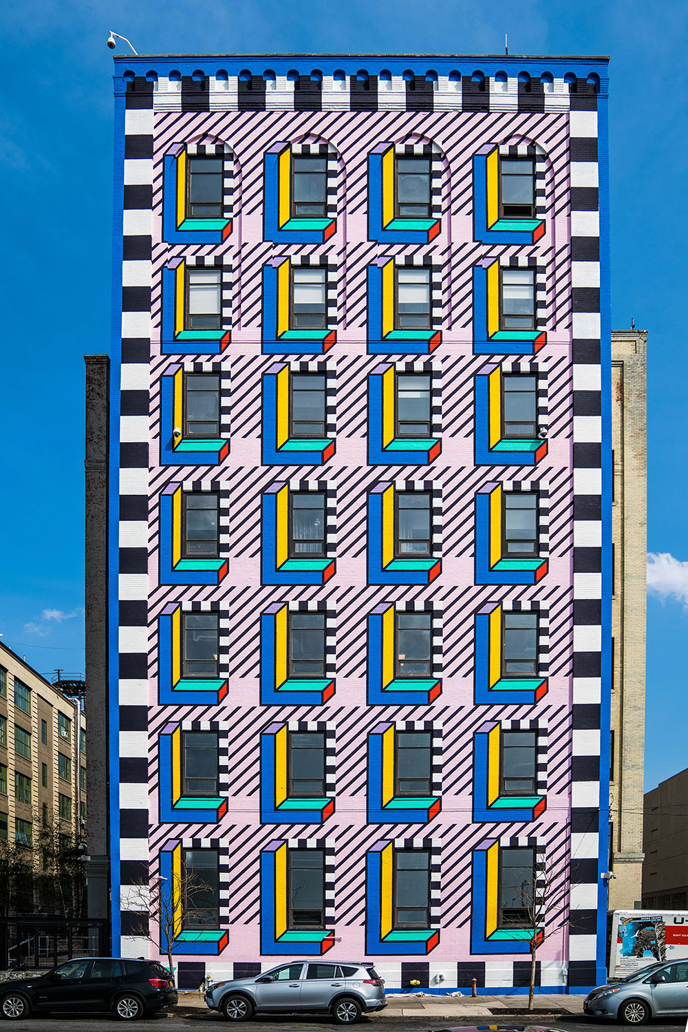 La artista Camille Walala presenta su universo pop en Ibiza