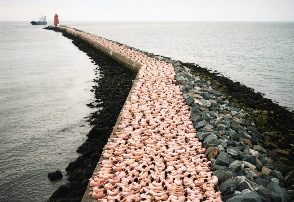 Spencer Tunick vendrá a Gran Canaria a gritar con colores