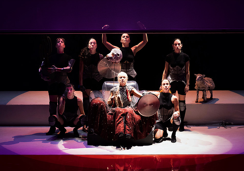 Sol Picó lleva el apocalipsis a los Teatros del Canal