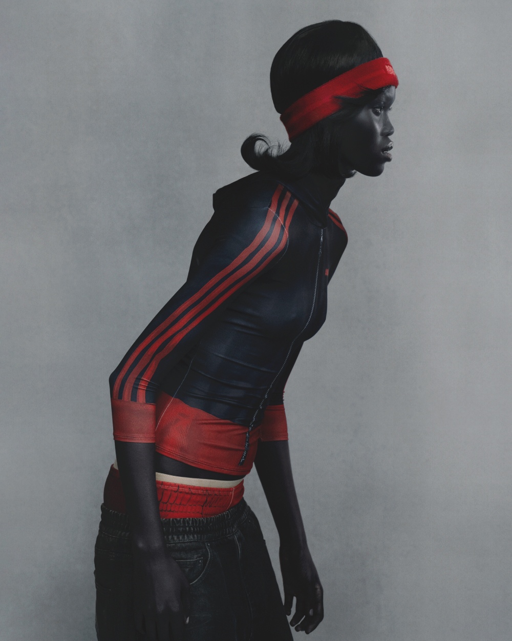 Avavav vuelve a radicalizar el sportswear icónico de adidas