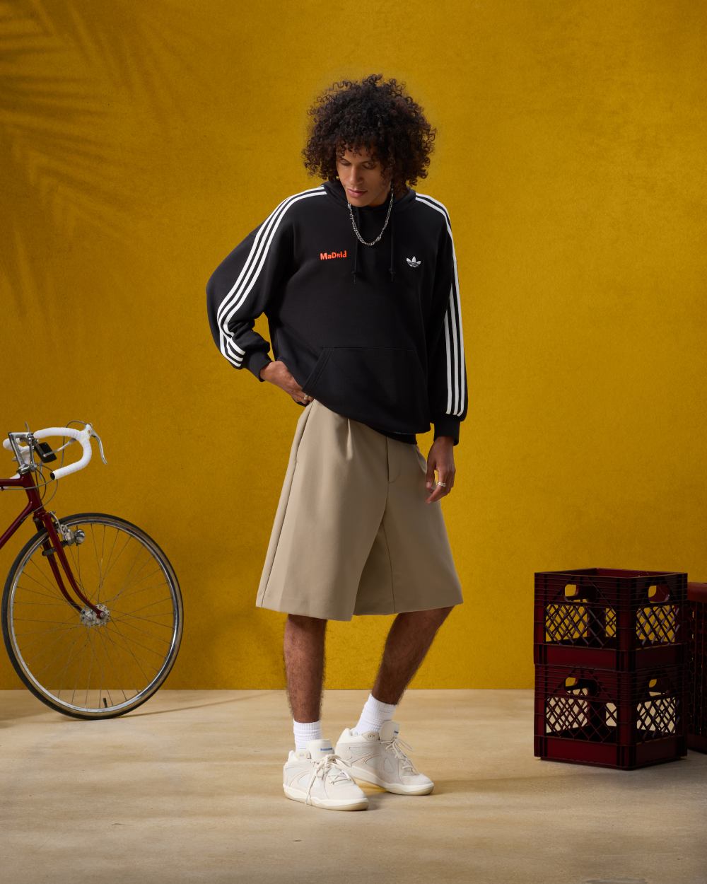 El merchan de los conciertos de Bad Bunny es de adidas
