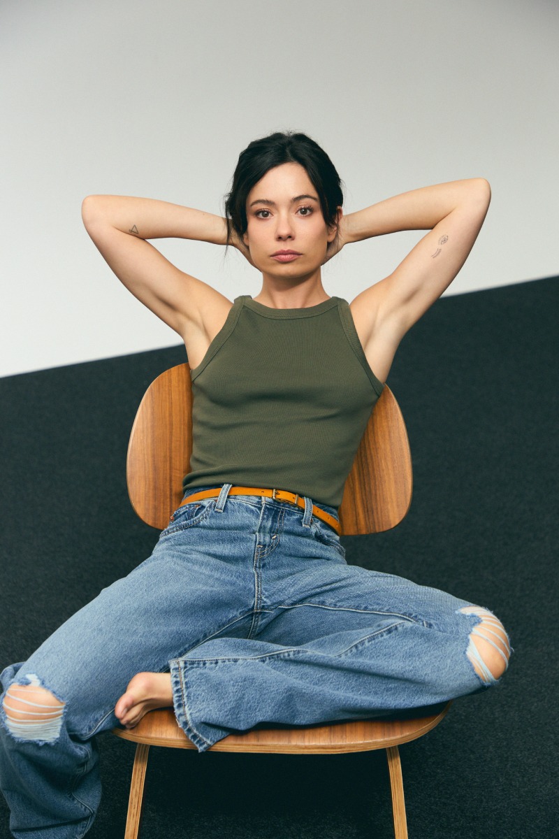 Anna Castillo nos da la guía para llevar denim en primavera