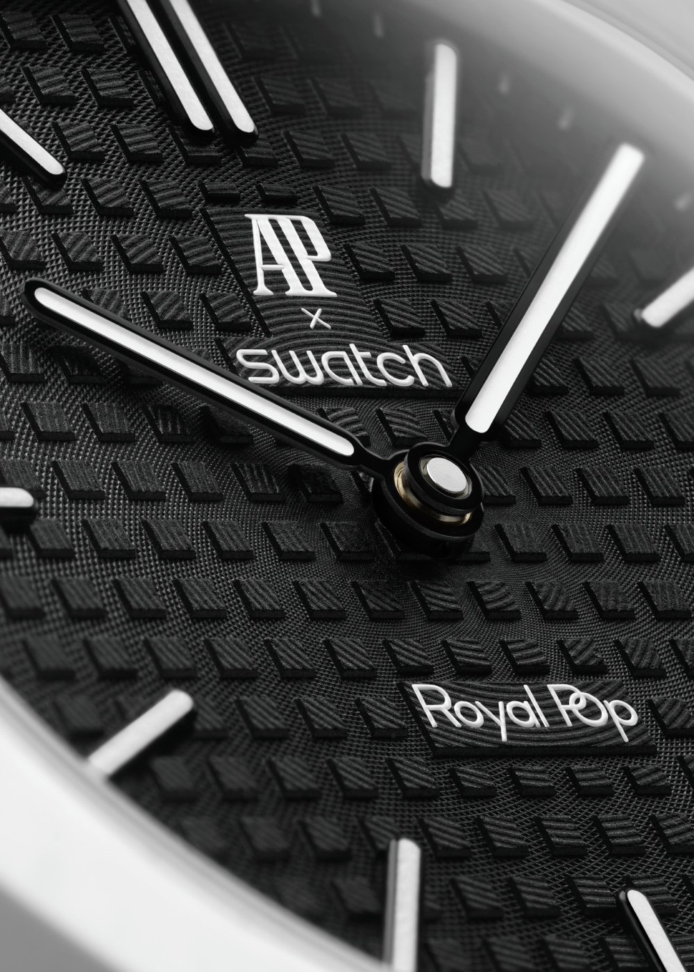Audemars Piguet y Swatch desvelan su colaboración Royal Pop