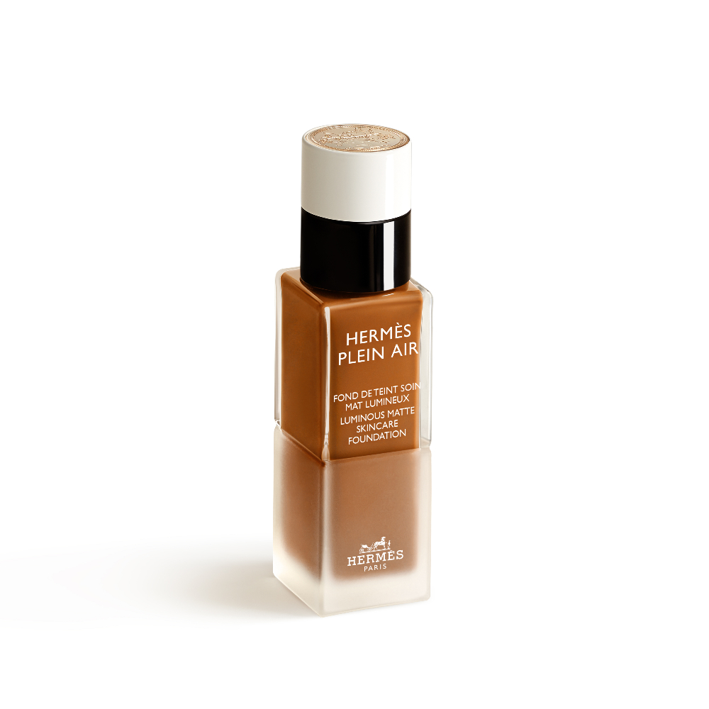 Hermès recupera la piel ligera, sin efecto mate ni glow