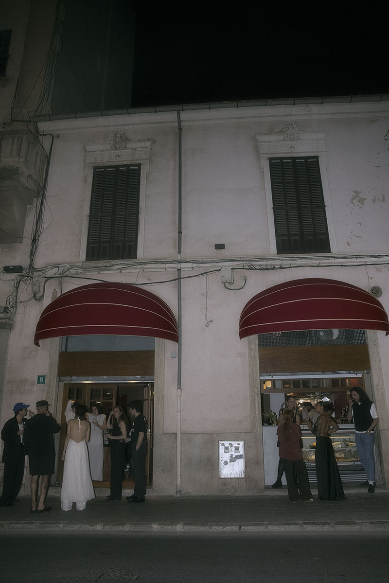 Burgundí y la vuelta al bar clásico en Palma de Mallorca