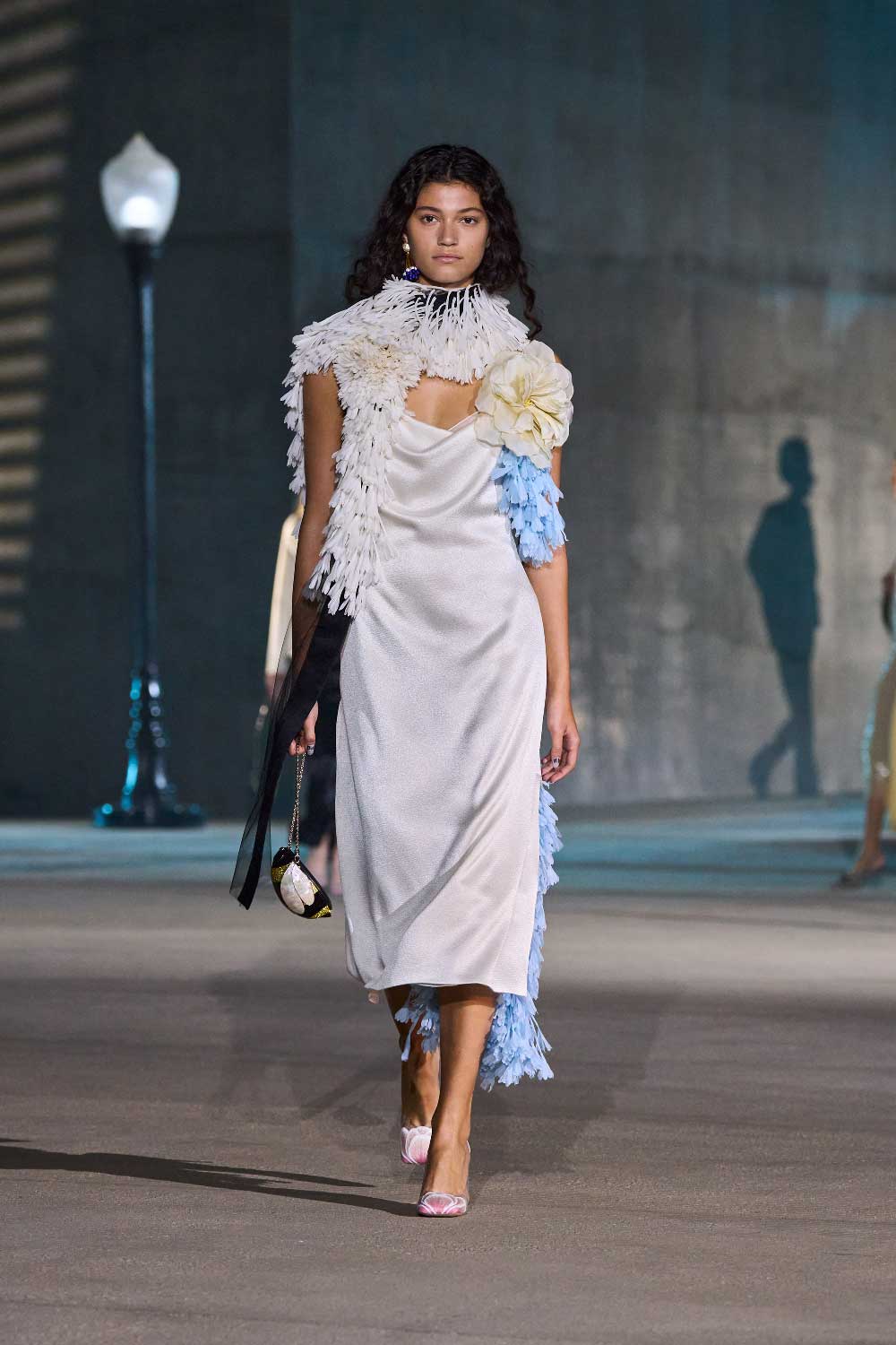 Dior Cruise 2027: El sueño de Hollywood en Wilshire Blvd