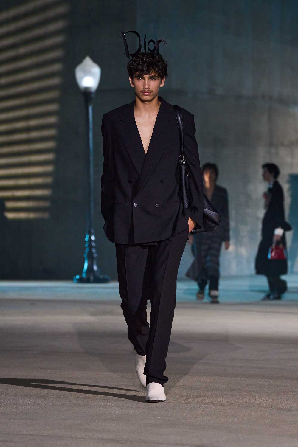 Dior Cruise 2027: El sueño de Hollywood en Wilshire Blvd
