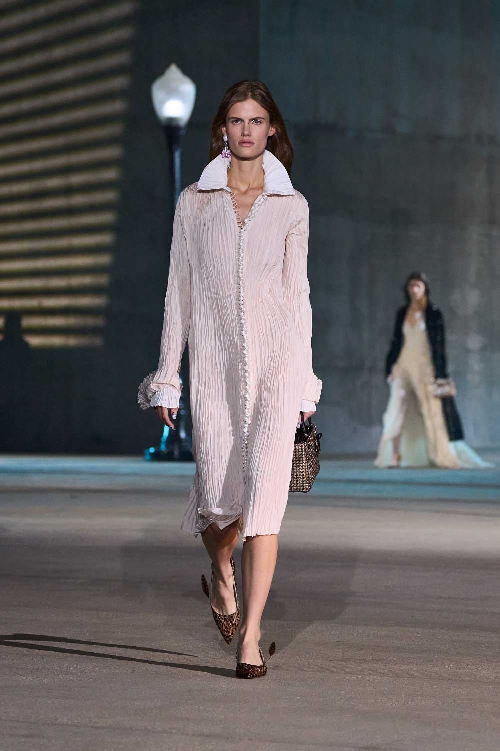Dior Cruise 2027: El sueño de Hollywood en Wilshire Blvd