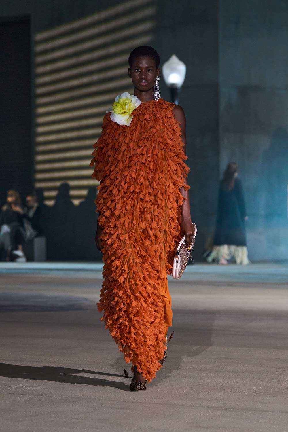 Dior Cruise 2027: El sueño de Hollywood en Wilshire Blvd