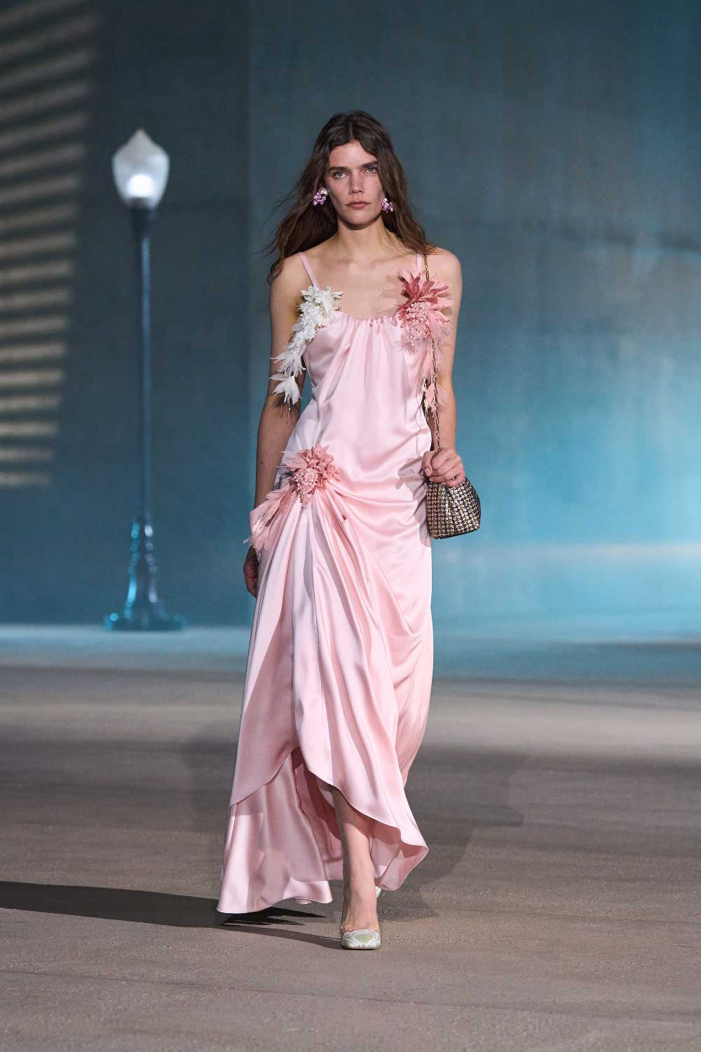 Dior Cruise 2027: El sueño de Hollywood en Wilshire Blvd