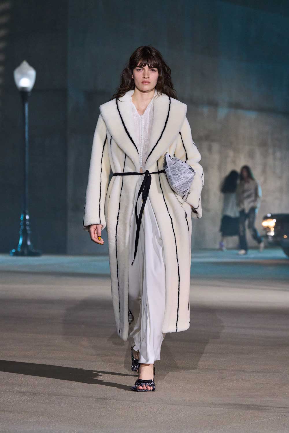 Dior Cruise 2027: El sueño de Hollywood en Wilshire Blvd