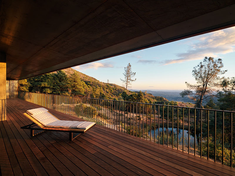Vivir con el riesgo: Faulkner Architects proyecta Pine Flat