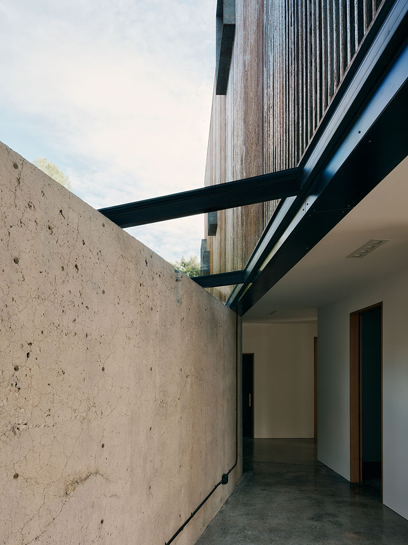 Vivir con el riesgo: Faulkner Architects proyecta Pine Flat