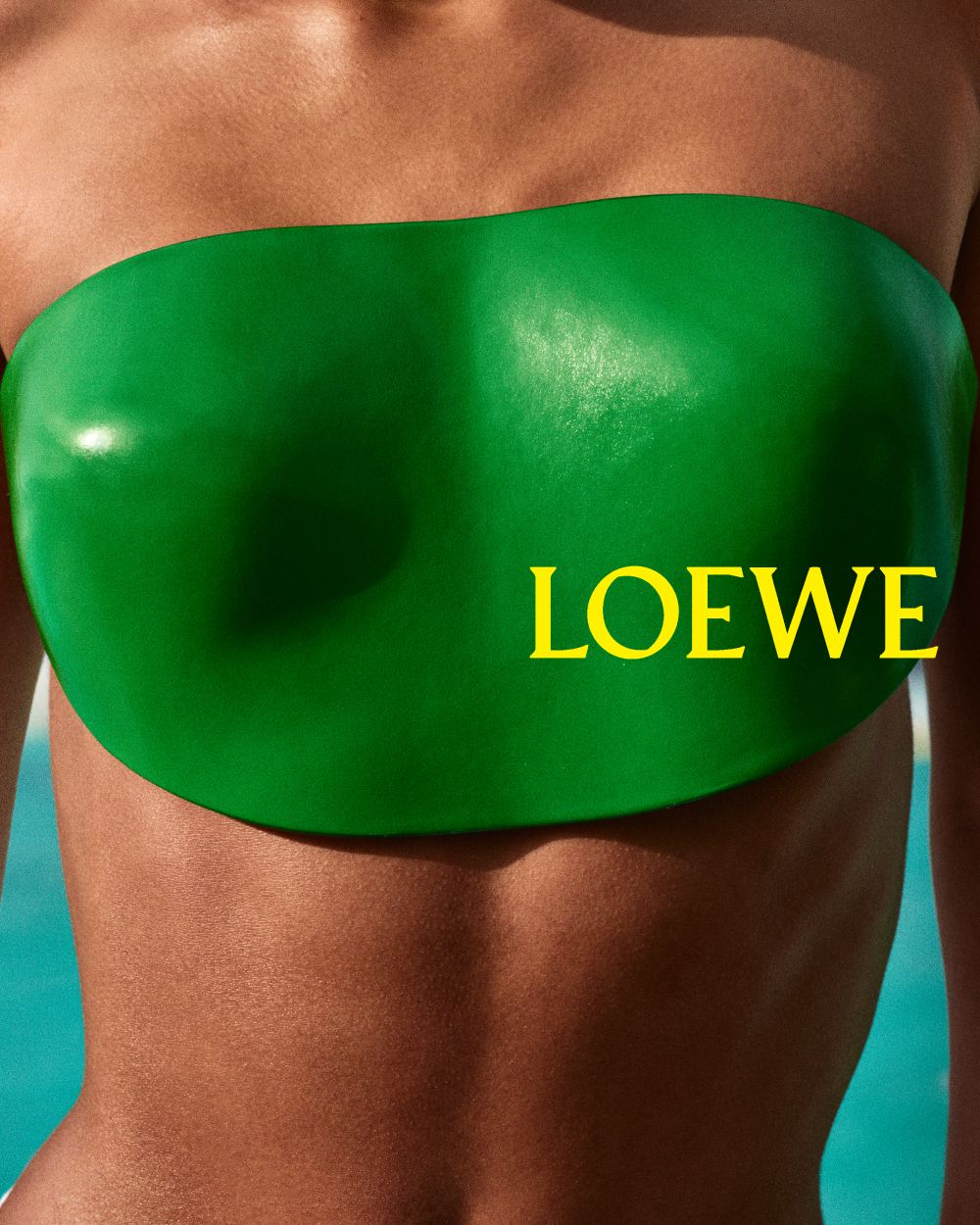 Loewe enfrenta sensualidad y función con su nuevo armario