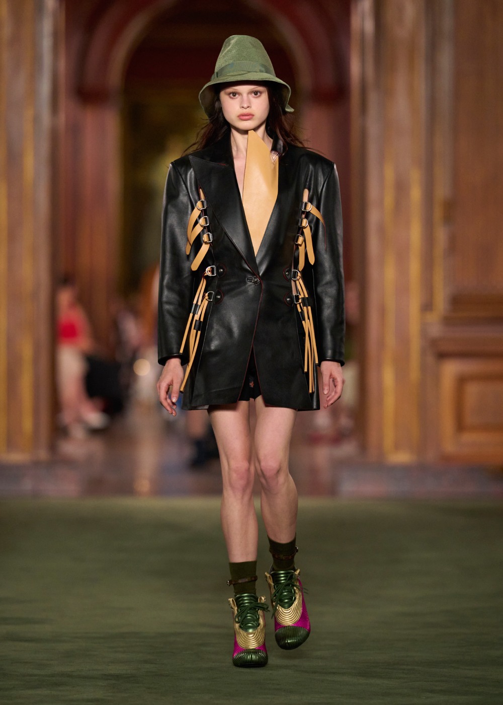 Louis Vuitton mira a las calles neoyorquinas en Cruise 2027