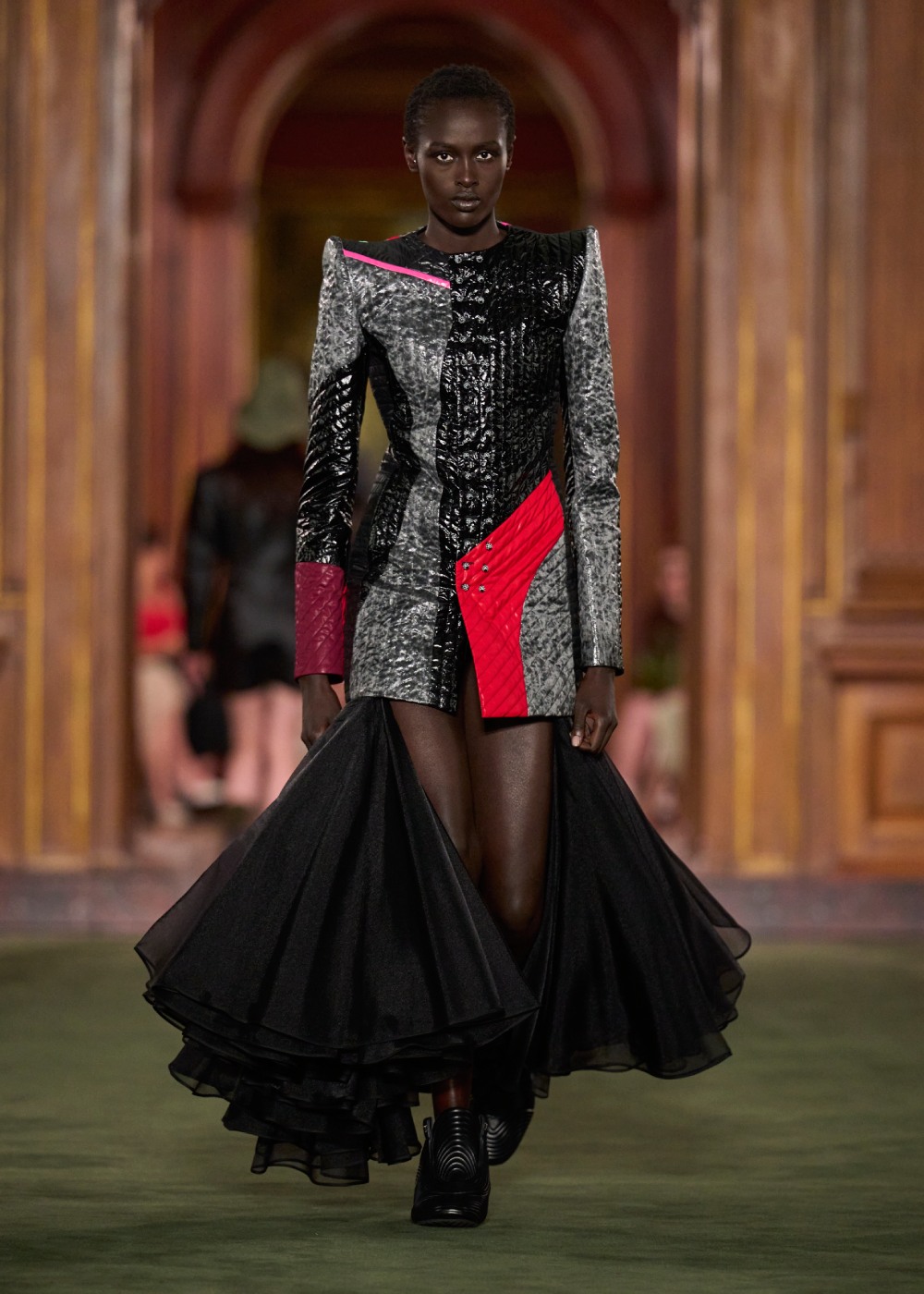 Louis Vuitton mira a las calles neoyorquinas en Cruise 2027