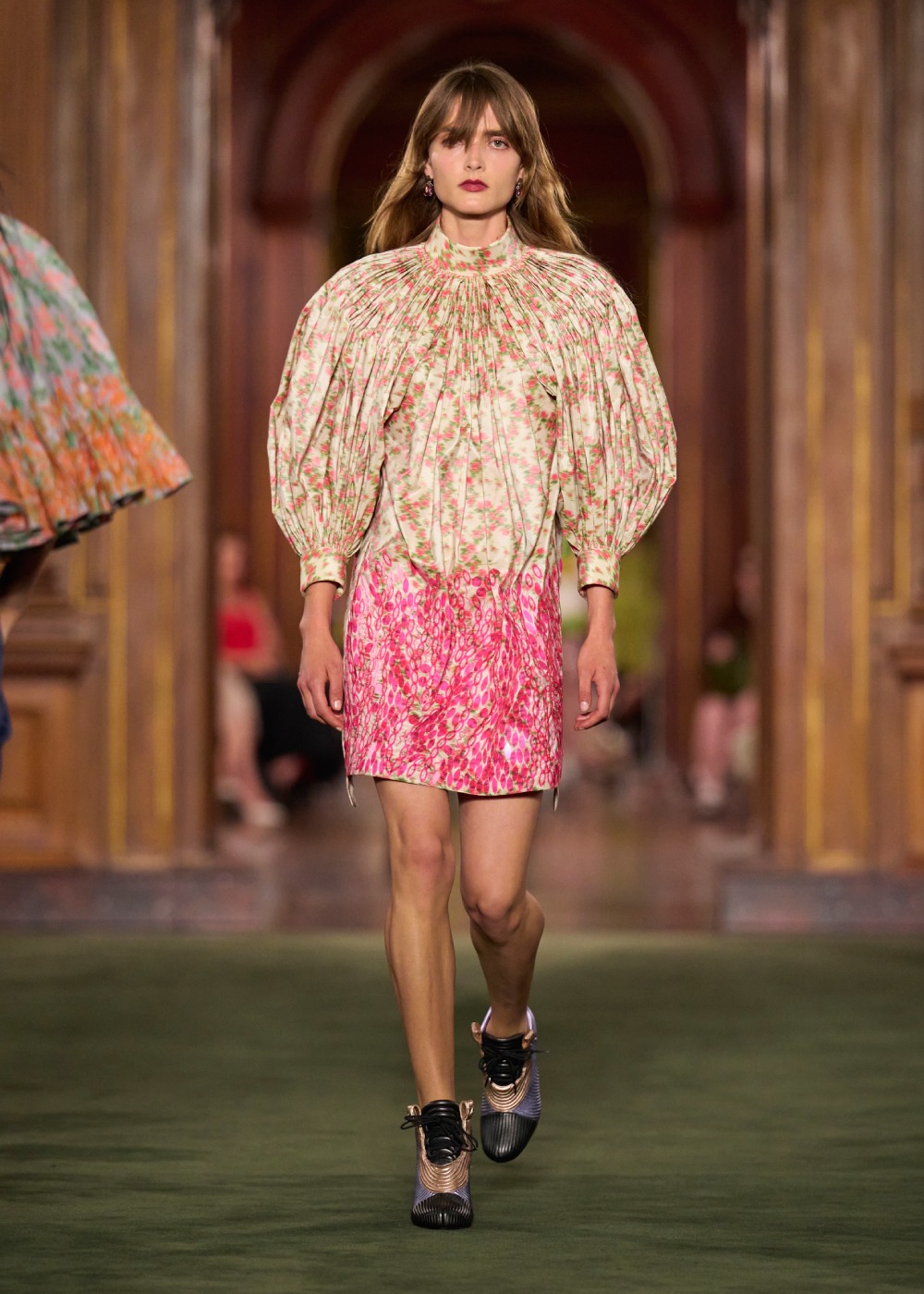 Louis Vuitton mira a las calles neoyorquinas en Cruise 2027