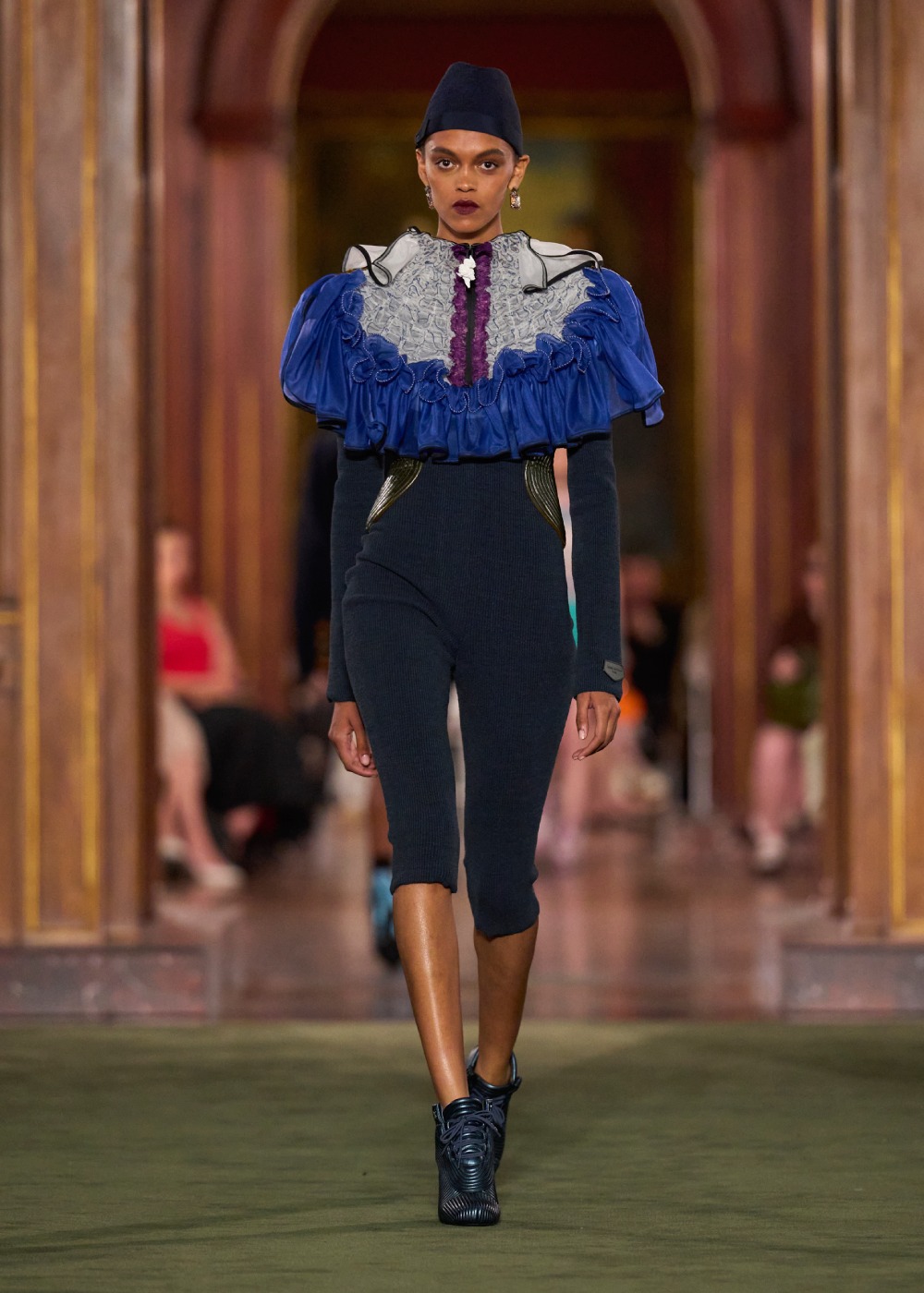 Louis Vuitton mira a las calles neoyorquinas en Cruise 2027
