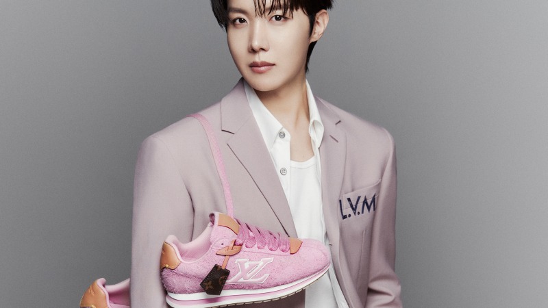 J-Hope y Louis Vuitton estrenan sus sneakers LV Buttersoft