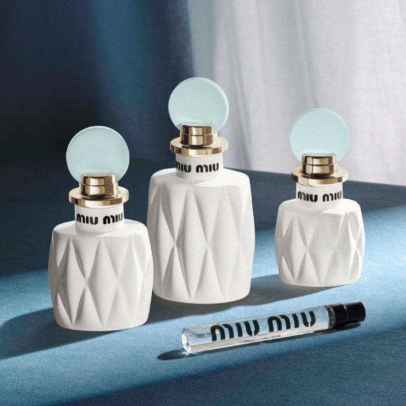 El aroma de Miu Miu esta primavera es tropical y muy floral